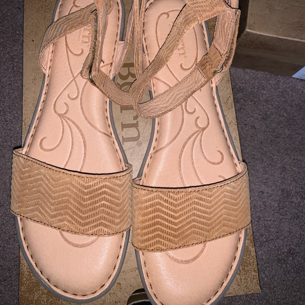 Born sandals - Picture 2 of 4